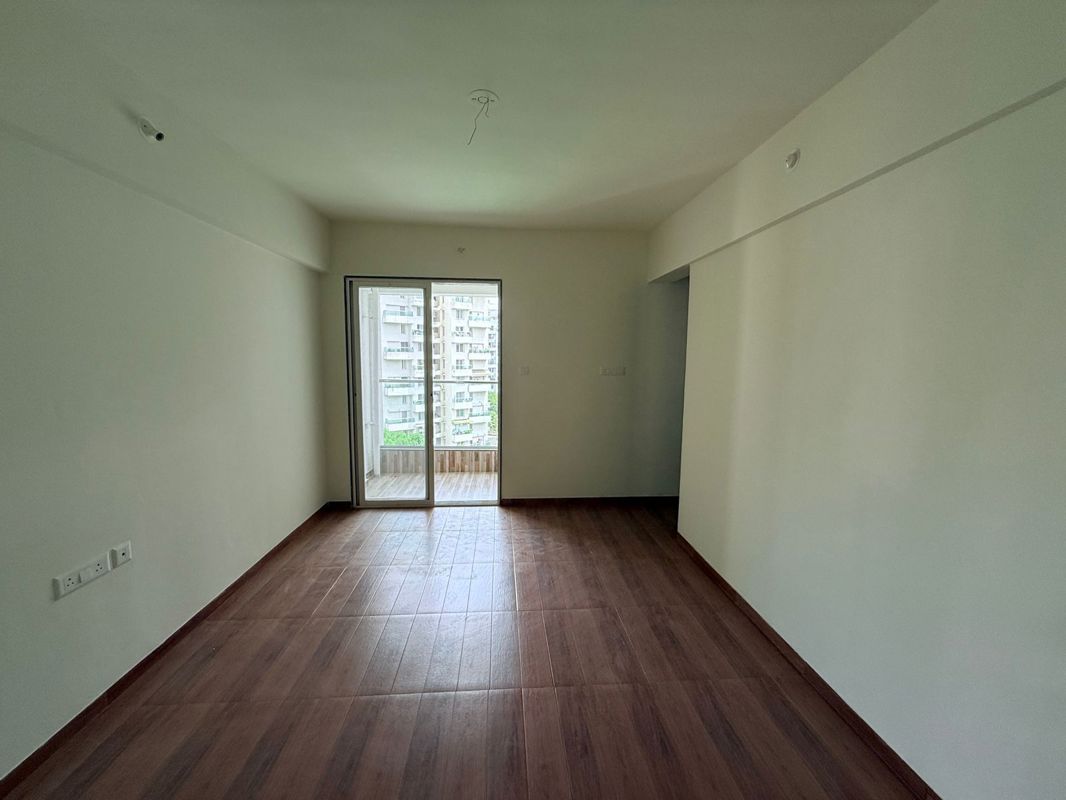 3 BHK 1000 Sq.Ft. Apartment in Saheel Itrend Life