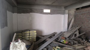  Showroom – Exterior View View at Gulzarbagh - for Rent