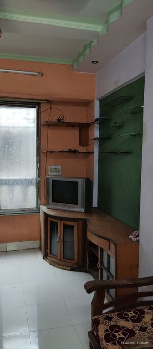 Room in 2 BHK Apartment at Kharghar – for Rent