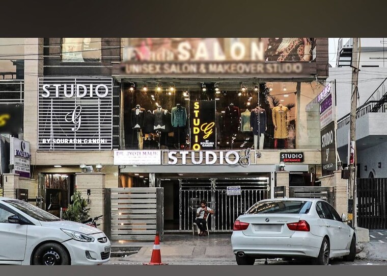 Exterior View, dlf phase i Commercial Shop 3500 Sq.Ft. In Dlf Phase I Gurgaon 10468327