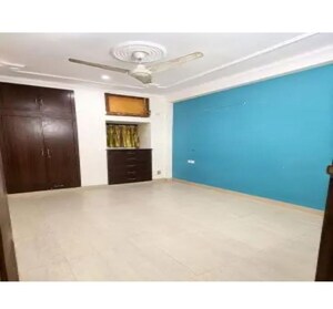Room in 2 BHK Apartment at Patparganj – for Sale