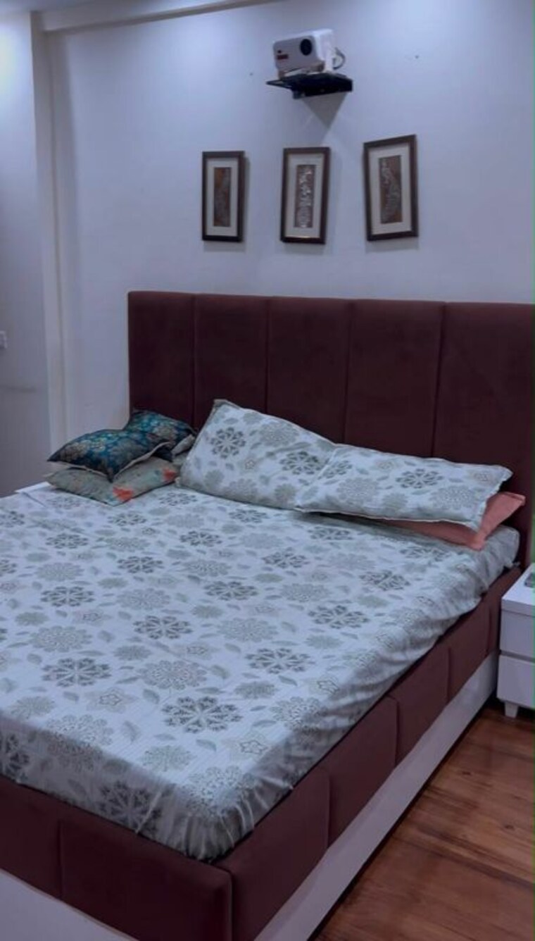 Bedroom, signature-global-park 3 Bedroom 1440 Sq.Ft. Builder Floor In Sohna Sector 36 Gurgaon 10468294