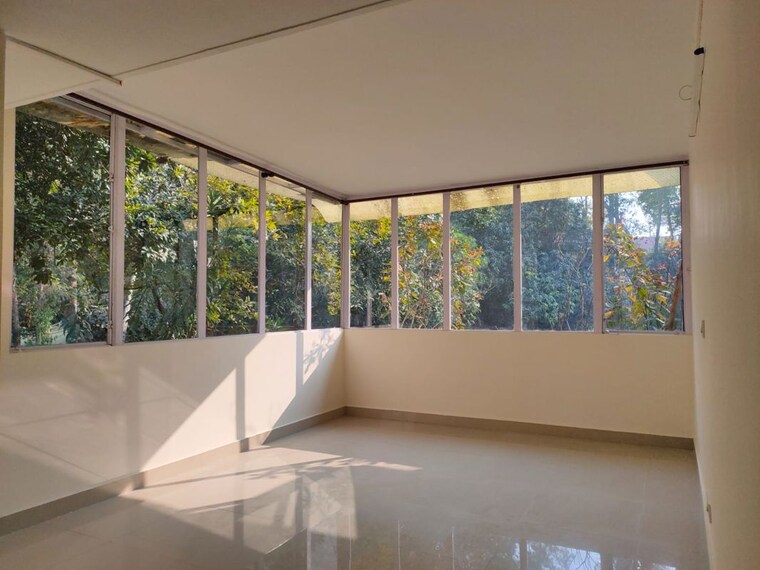 Balcony, anupam garden 5 Bedroom 3200 Sq.Yd. Villa In Anupam Garden Delhi 10468356