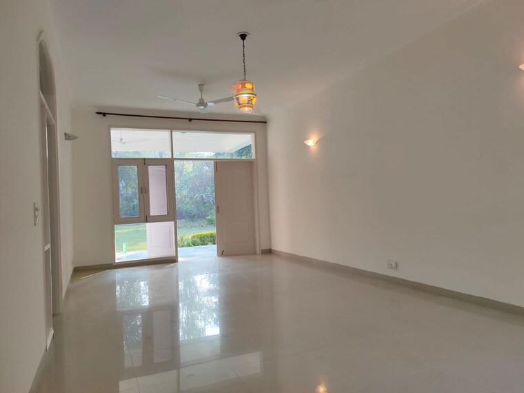 undefined, anupam garden 5 Bedroom 3200 Sq.Yd. Villa In Anupam Garden Delhi 10468356