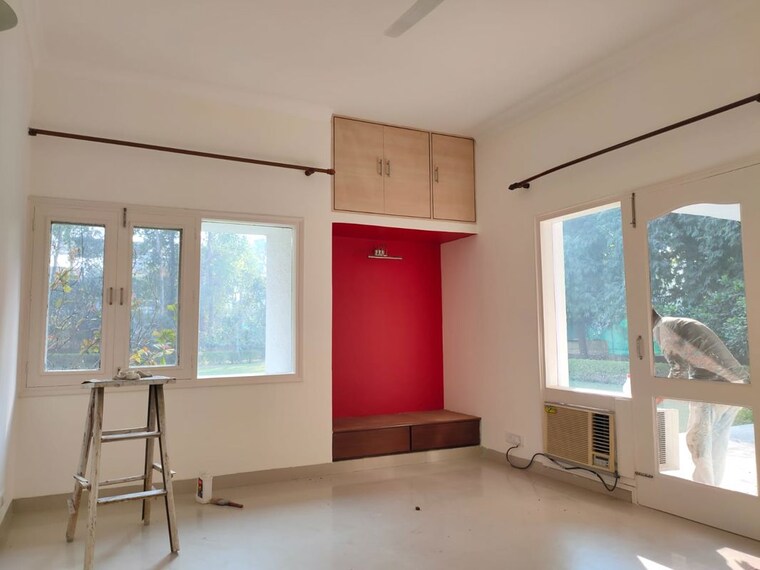 Room, anupam garden 5 Bedroom 3200 Sq.Yd. Villa In Anupam Garden Delhi 10468356