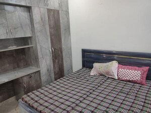 2 BHK Builder Floor For Rent in Upsidc Site B