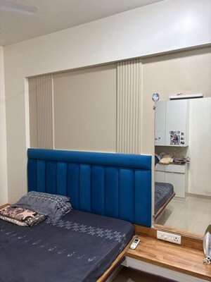 Living Room in 4 BHK Apartment at Kamgar Putala Vasahat – for Rent