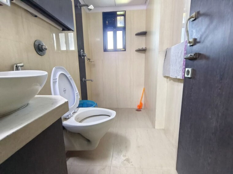 Attached Bathroom, raheja-ankur-apartment 2 Bedroom 750 Sq.Ft. Apartment In Goregaon West Mumbai 10468372