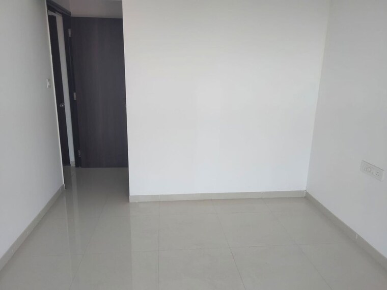 Room, uk-iridium 2 Bedroom 530 Sq.Ft. Apartment In Kandivali East Mumbai 10468412