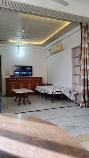 3 BHK Apartment For Rent in Dwarka