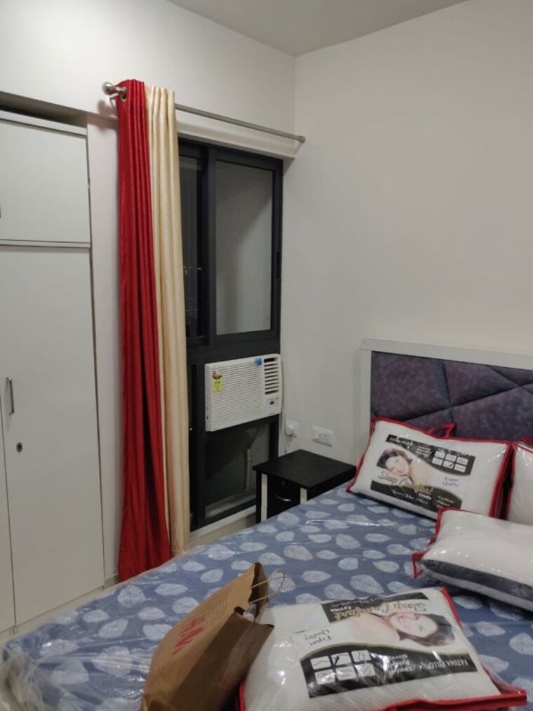 Bedroom, lodha-crown-quality-homes 2 Bedroom 560 Sq.Ft. Apartment In Majiwada Thane 10468438
