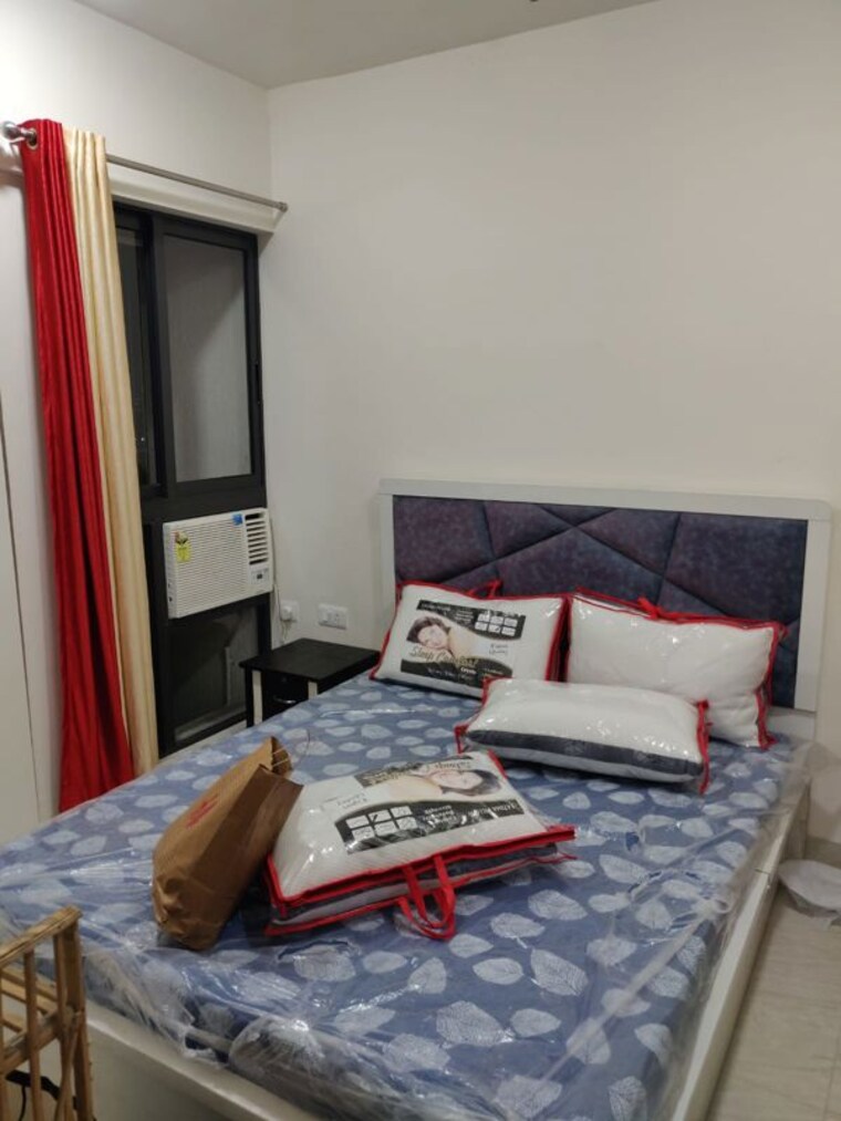 Bedroom, lodha-crown-quality-homes 2 Bedroom 560 Sq.Ft. Apartment In Majiwada Thane 10468438