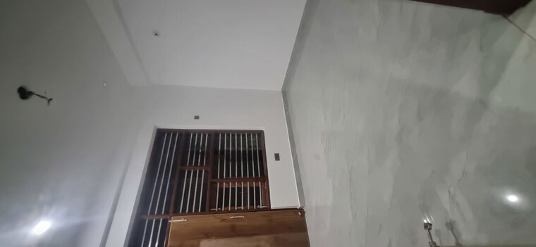Balcony, sai-kunj-new-palam-vihar 6+ Bedroom 150 Sq.Yd. Independent House In New Palam Vihar Phase 3 Gurgaon 10468455