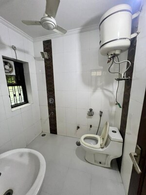 Bathroom in 3 BHK Builder Floor at Naraina – for Rent
