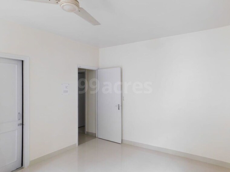 Room, clover-gardens 3 Bedroom 2000 Sq.Ft. Apartment In Koregaon Park Pune 10468501