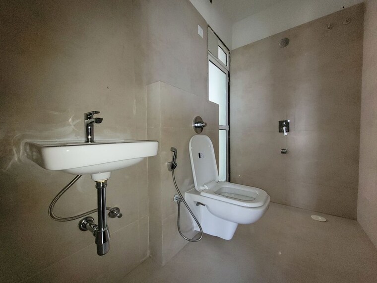 Bathroom, puranik-city-reserva 1 Bedroom 450 Sq.Ft. Apartment In Ghodbunder Road Thane 10468375