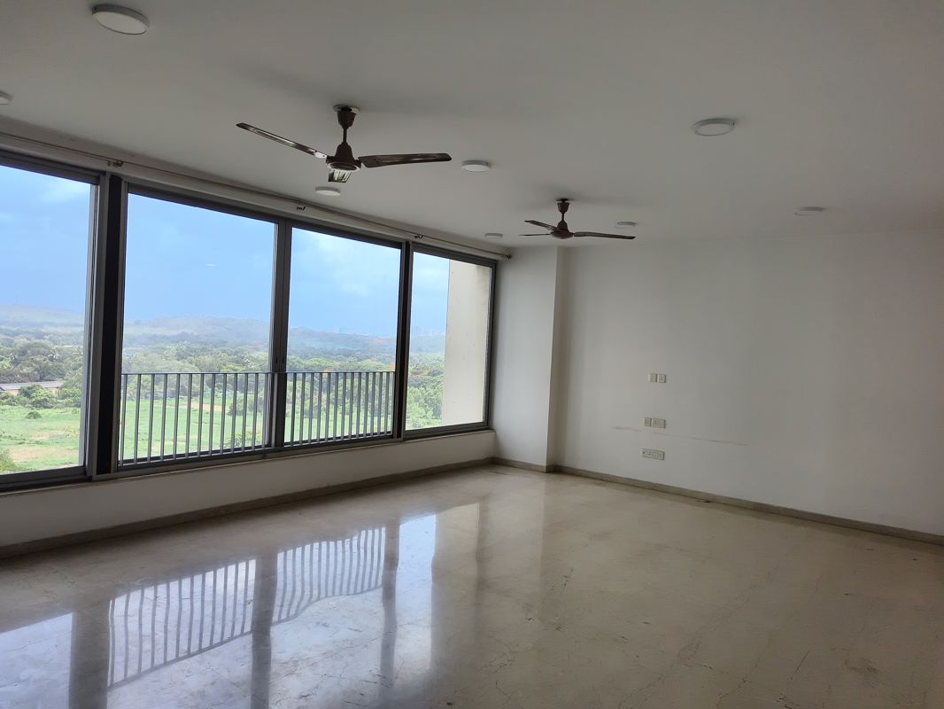 3 BHK + Pooja Room 1367 Sq.Ft. Apartment in Oberoi Realty Esquire