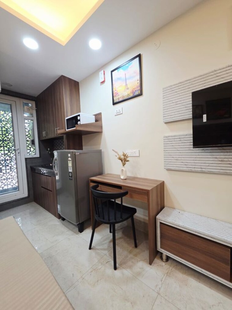 Living Room, rosewood city 1 RK 250 Sq.Ft. Builder Floor In Rosewood City Gurgaon 10468529