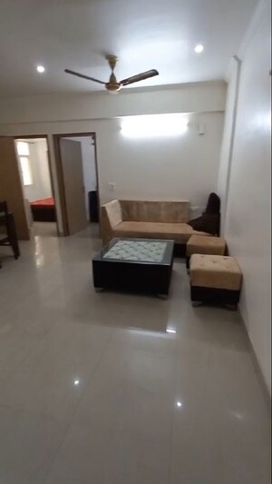 2 BHK Apartment For Rent in Ninex RMG Residency, Sector 37c