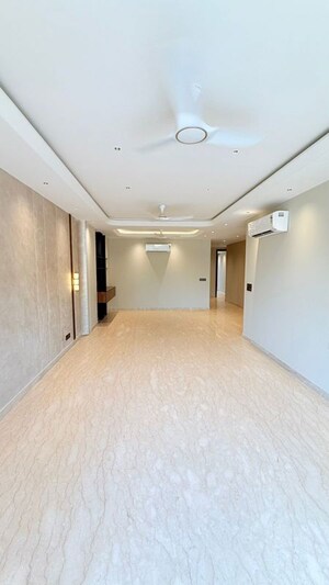 3 BHK Builder Floor For Sale in BPTP Green Oaks, Sector 70a