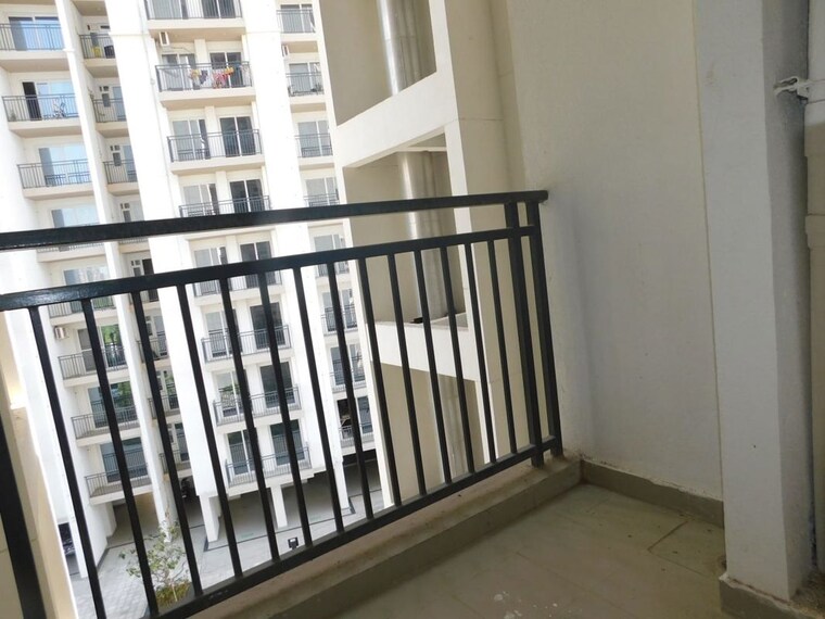 Balcony, eldeco-live-by-the-greens 3 Bedroom 1404 Sq.Ft. Apartment In Sector 150 Noida 10468594