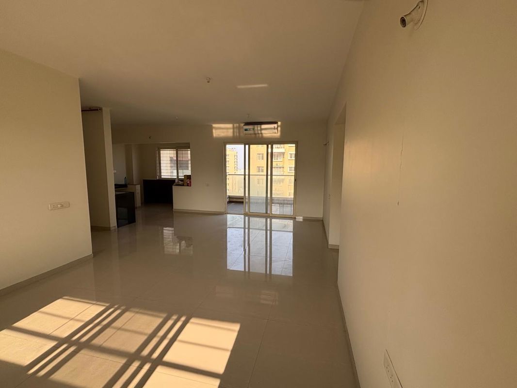 3 BHK 1750 Sq.Ft. Apartment in Kumar Princetown Royal