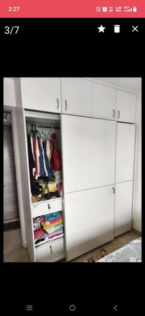 Furnished Amenities in 2 BHK Apartment at Srishti Harmony 3 Phase 1, Andheri East – for Rent