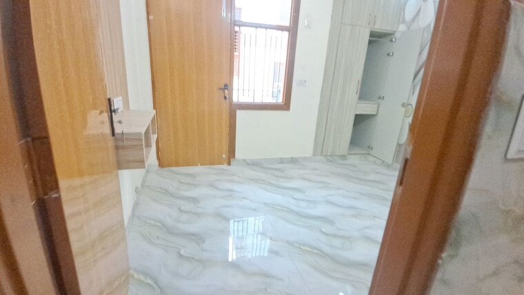Bedroom, razapur khurd 3 Bedroom 50 Sq.Yd. Independent House In Razapur Khurd Delhi 10468582