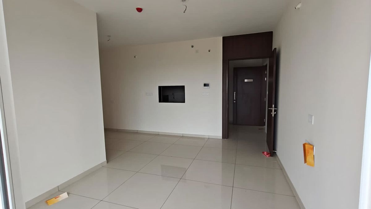 3 BHK + Servant Room 1330 Sq.Ft. Apartment in BrahmaCorp F Residences Phase II