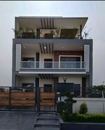 6 BHK + Pooja Room,Servant Room,Study Room,Extra Room,Store Room 1000 Sq.Ft. Independent House in Alambagh