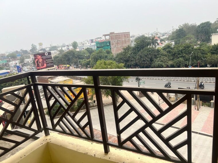 Balcony, nishat ganj 3 Bedroom 1750 Sq.Ft. Apartment In Nishat Ganj Lucknow 10468644