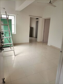 1 BHK + Study Room,Basement Villa For Rent in Kamgar Putala Vasahat