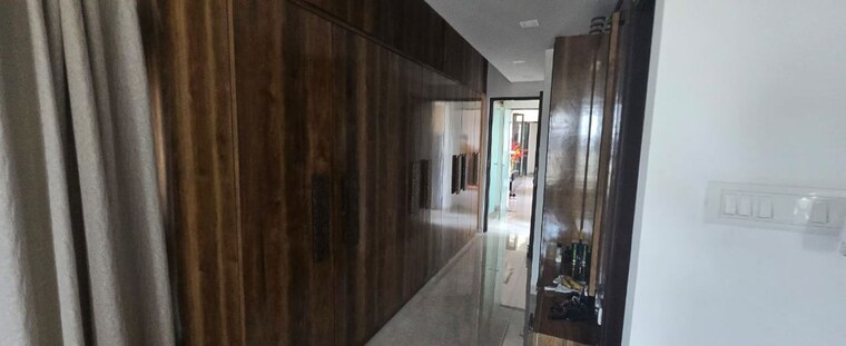 undefined, km-mid-summer-chs 3 Bedroom 1650 Sq.Ft. Apartment In Santacruz West Mumbai 10468654