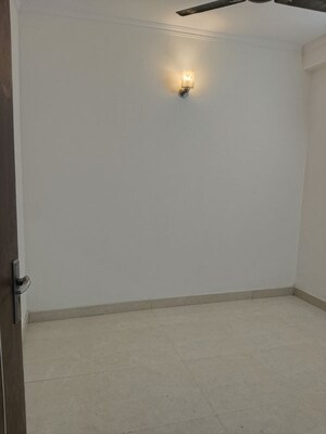 Room in 2 BHK Apartment at Jawahar Nagar – for Rent