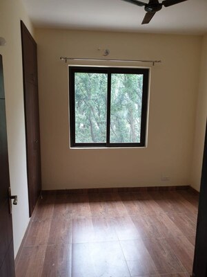 Room in 3 BHK Apartment at Shalimar Mannat, Faizabad Road – for Rent