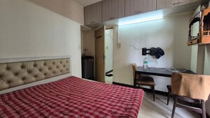 Bedroom in 2 BHK Apartment at Goregaon East – for Rent