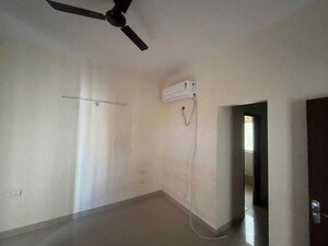 Bathroom in 3 BHK Apartment at Shalimar Mannat, Faizabad Road – for Rent