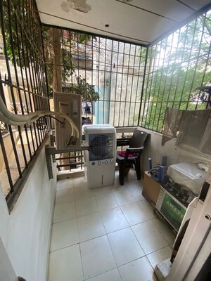 Balcony in 2 BHK Builder Floor at Sector 39 – for Rent