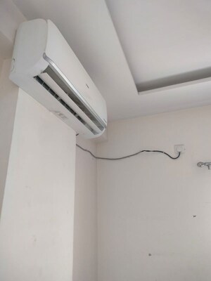 Furnished Amenities in 3 BHK Apartment at Kakatiya Hills, Jubilee Hills – for Rent