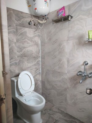 Bathroom in 3 BHK Apartment at Kakatiya Hills, Jubilee Hills – for Rent
