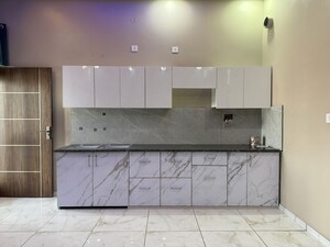 Kitchen in 1.5 BHK Builder Floor at Vivekanand Nagar – for Rent