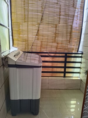 Bathroom in 1 BHK Apartment at Jawahar Nagar – for Rent