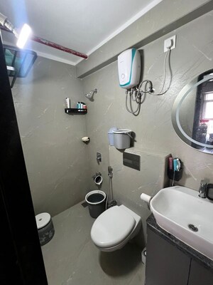 Team Area in 2 BHK Apartment at Kannamwar Nagar – for Rent