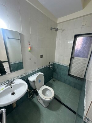 Team Area in 3 BHK Apartment at Hiranandani Tiara, Ghodbunder Road – for Rent
