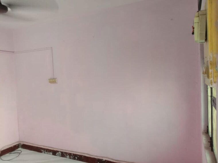 Room, ashwin-society 1 RK 350 Sq.Ft. Apartment In Vishnu Nagar Thane 10468694
