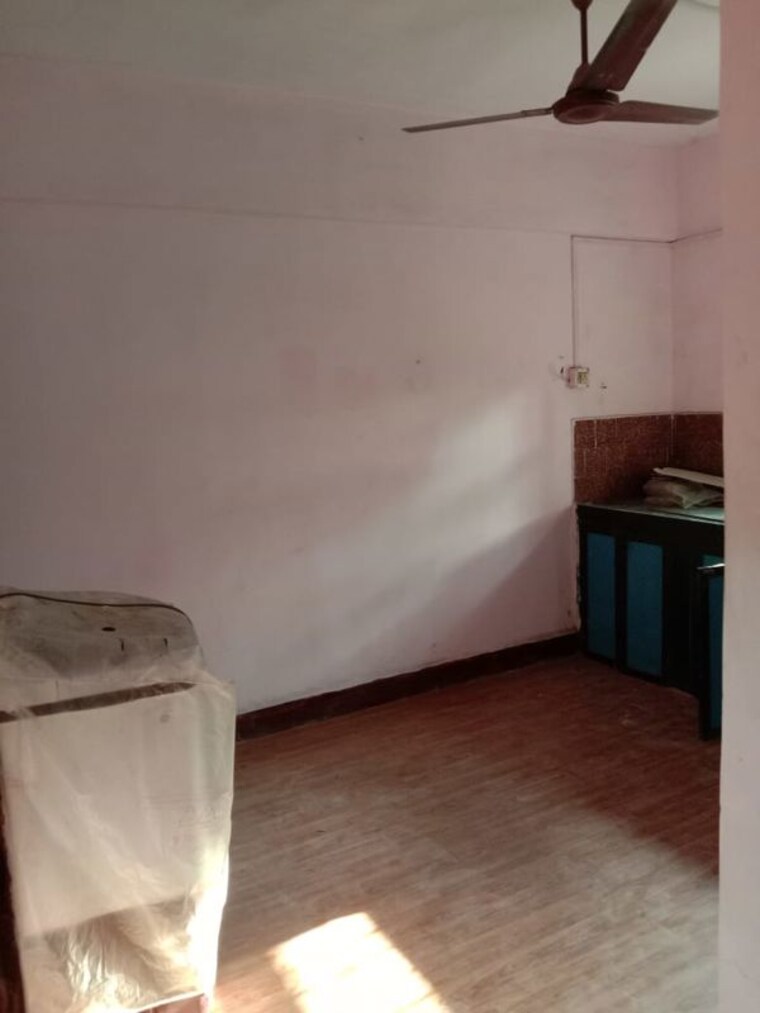 Room, ashwin-society 1 RK 350 Sq.Ft. Apartment In Vishnu Nagar Thane 10468694