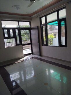 2 BHK Builder Floor For Rent in Sector 40