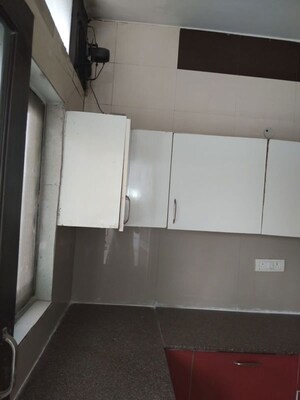 Kitchen in 2 BHK Builder Floor at Sector 40 – for Rent