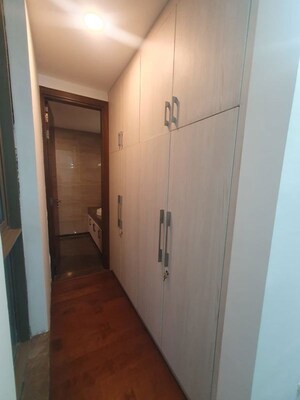 Building Lobby in 4 BHK Builder Floor at M3M Golf Estate, Sector 65 – for Rent