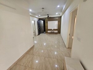2 BHK Apartment For Rent in Paramount Emotions, Sector 1 Greater Noida